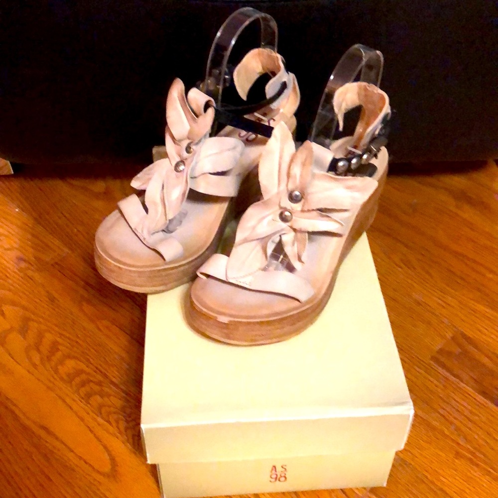 NEW A.S.98 Leather Studded Sandals
